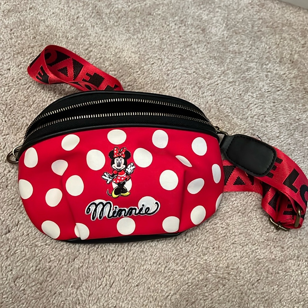 Disney Minnie Mouse Red and White Crossbody Bag
